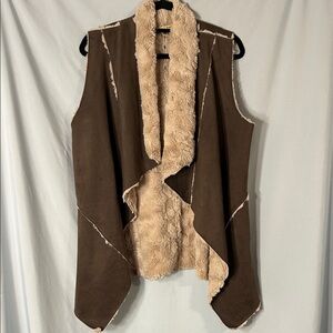 Double Zero Tan Faux Fur Brown Suede Feel Vest Women’s Large